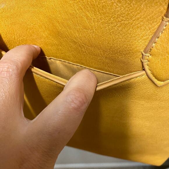 Universal Threads Shoulder Bag Purse - Picture 4 of 10